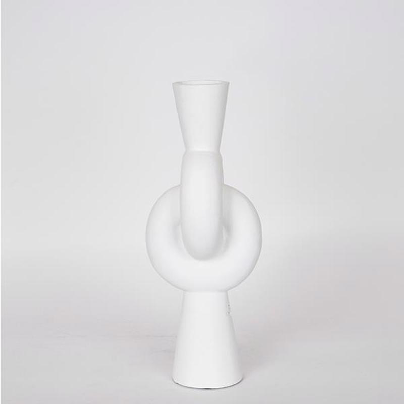 ESTHETI home - ΣΗΜΑΝΤΙΚΟ: Σε περίπτωση διαφοράς τιμής από το κατάστημα ισχύει παντα και μόνο η τιμή του καταστήματος ESTHETI home Βάζο Κεραμικό Λευκό 15.5x15.5x39.5cm 752-2