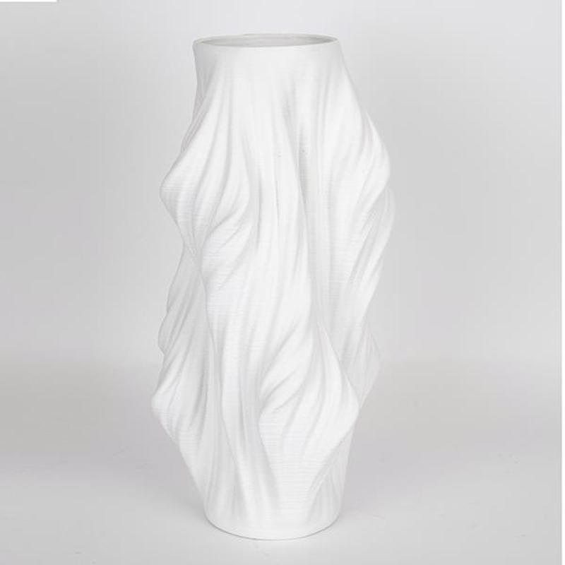 ESTHETI home - ΣΗΜΑΝΤΙΚΟ: Σε περίπτωση διαφοράς τιμής από το κατάστημα ισχύει παντα και μόνο η τιμή του καταστήματος ESTHETI home Βάζο Πορσελάνης 3D Λευκό Φ22x40cm 752-2106