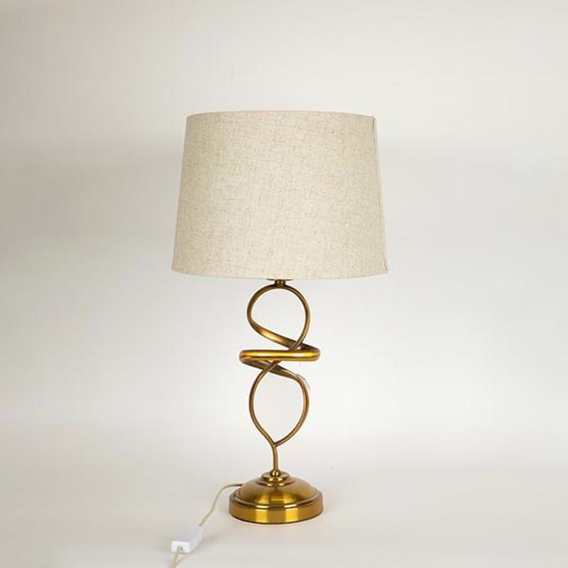 ESTHETI home Επιτραπέζιο Φωτιστικό Μεταλλικό Χρυσό με Ε