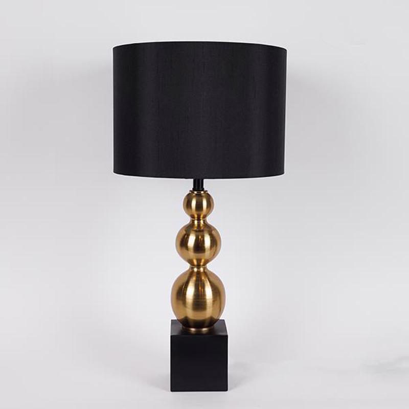 ESTHETI home - ΣΗΜΑΝΤΙΚΟ: Σε περίπτωση διαφοράς τιμής από το κατάστημα ισχύει παντα και μόνο η τιμή του καταστήματος ESTHETI home Επιτραπέζιο Φωτιστικό Μεταλλικό Χρυσό/Μαύρ