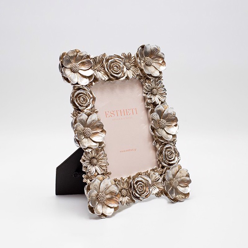 ESTHETI home - ΣΗΜΑΝΤΙΚΟ: Σε περίπτωση διαφοράς τιμής από το κατάστημα ισχύει παντα και μόνο η τιμή του καταστήματος ESTHETI home Κορνίζα (10x15cm) με Λουλούδια Resin Ασημί