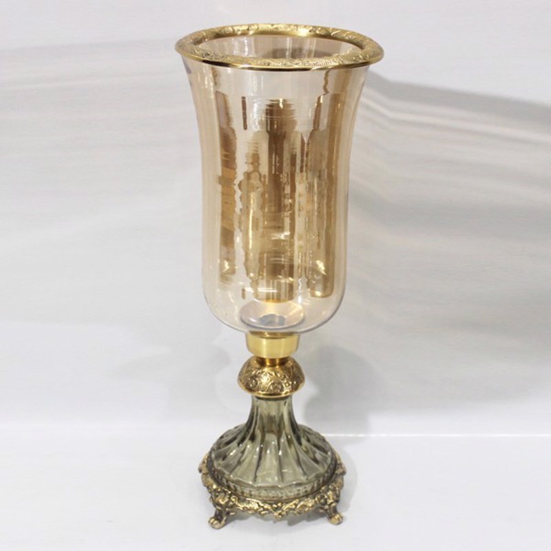 ESTHETI home - ΣΗΜΑΝΤΙΚΟ: Σε περίπτωση διαφοράς τιμής από το κατάστημα ισχύει παντα και μόνο η τιμή του καταστήματος ESTHETI home Βάζο Γυάλινο με Μεταλλικές Λεπτομέρειες Αν