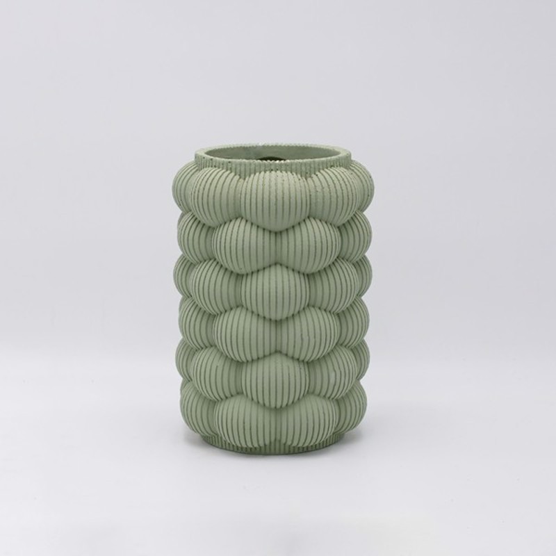 ESTHETI home - ΣΗΜΑΝΤΙΚΟ: Σε περίπτωση διαφοράς τιμής από το κατάστημα ισχύει παντα και μόνο η τιμή του καταστήματος ESTHETI home Βάζο Τσιμεντένιο Πράσινο Φ16.5x24cm 819-00