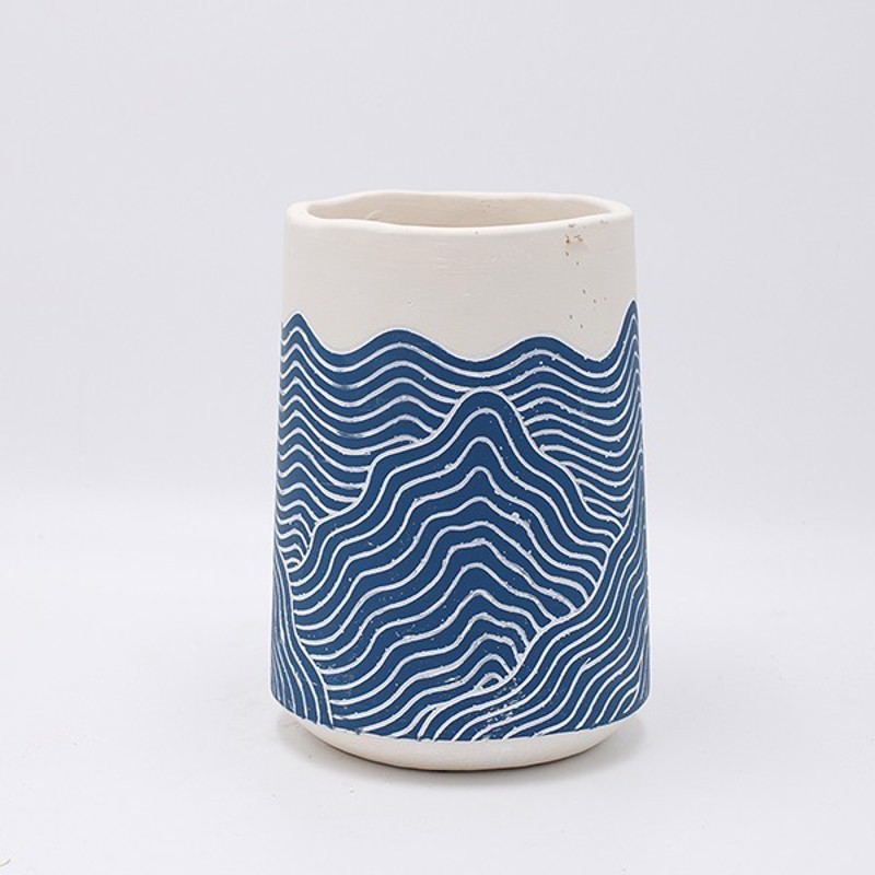 Διακοσμητικά Επιτραπέζια agiovlasitishome - ΣΗΜΑΝΤΙΚΟ: Σε περίπτωση διαφοράς τιμής από το κατάστημα ισχύει παντα και μόνο η τιμή του καταστήματος ESTHETI home Βάζο Τσιμεντένιο Μπλε/Λευκό 14x14x20cm 819