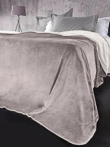 Guy Laroche Κουβερτa VELVET Pudra 2 οψεων 160x220 με δώρο μαξιλαράκι διακοσμητικό 1113086221009