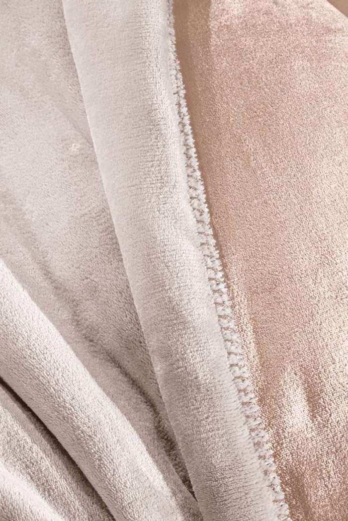 Guy Laroche Σετ Κουβέρτα Velvet Pudra 160x240cm και Διακοσμητικό Μαξιλαράκι 45x45cm Guy Laroche Set Kouberta Velvet Pudra 160x240cm kai Diakosmitiko Maxilaraki 45x45cm