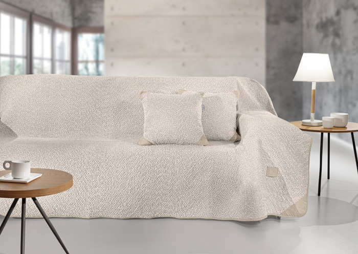 Guy Laroche Ριχτάρι Τριθέσιου Καναπέ Lama Beige 170x300 Guy Laroche Rixtari Trithesiou Kanape Lama Beige 170x300