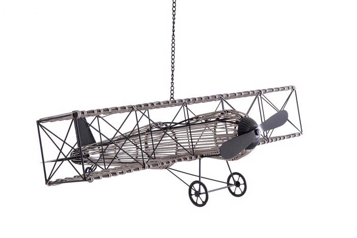 Kremasto Diakosmitiko Aeroplano me Alusida Metalliko Mavro 78ek JUF204 Espiel