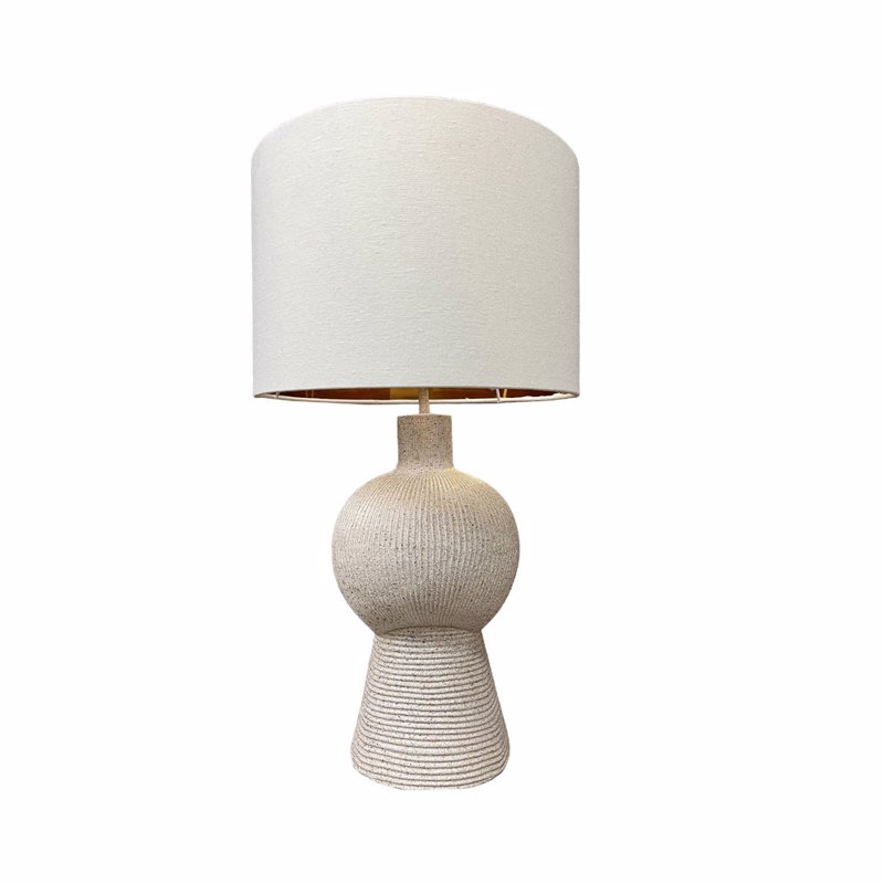 Liberta-Maison Capelle Φωτιστικό Επιτραπέζιο 31x31x55cm Polyresin Off White Ύφασμα Λευκό 034462