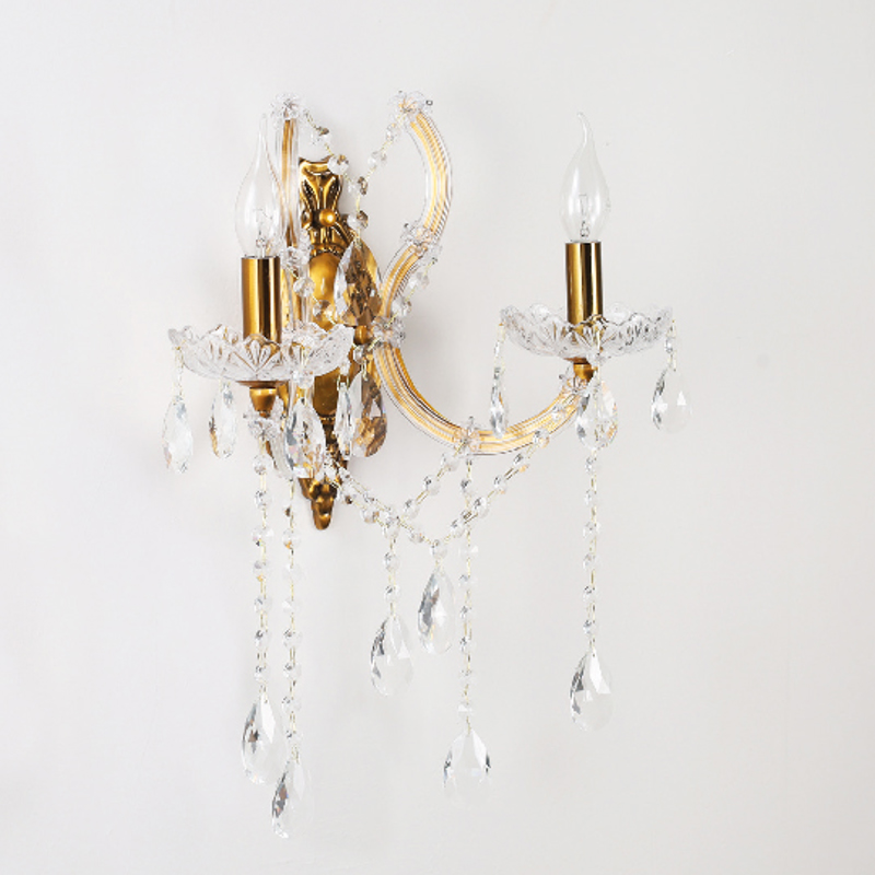 inLight - ΣΗΜΑΝΤΙΚΟ: Σε περίπτωση διαφοράς τιμής από το κατάστημα ισχύει παντα και μόνο η τιμή του καταστήματος InLight Απλίκα τοίχου από χρυσό μέταλλο διάφανο γυαλί κ