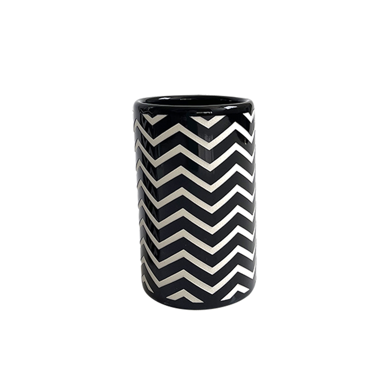 Dimitracas - ΣΗΜΑΝΤΙΚΟ: Σε περίπτωση διαφοράς τιμής από το κατάστημα ισχύει παντα και μόνο η τιμή του καταστήματος Dimitracas Ποτήρι Spirella WAVE Κεραμικό Ασπρόμαυρο Φ8x