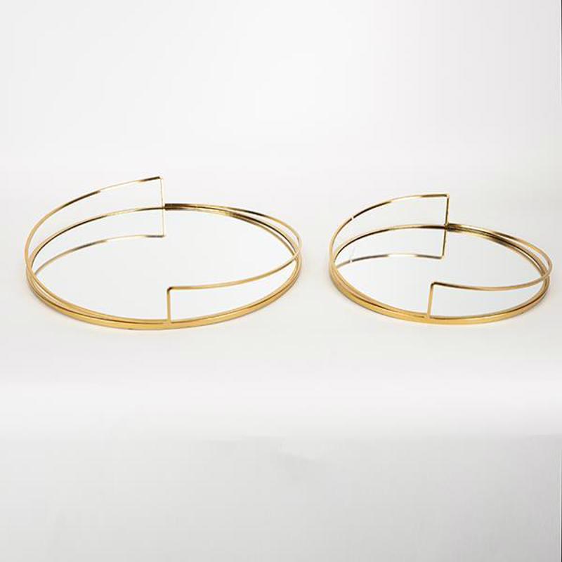 ESTHETI home - ΣΗΜΑΝΤΙΚΟ: Σε περίπτωση διαφοράς τιμής από το κατάστημα ισχύει παντα και μόνο η τιμή του καταστήματος ESTHETI home Σετ των 2 Δίσκος Μεταλλικός Χρυσός με Καθρ