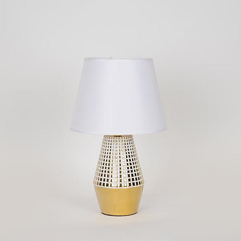 ESTHETI home - ΣΗΜΑΝΤΙΚΟ: Σε περίπτωση διαφοράς τιμής από το κατάστημα ισχύει παντα και μόνο η τιμή του καταστήματος ESTHETI home Επιτραπέζιο Φωτιστικό Κεραμικό Χρυσό/Λευκό