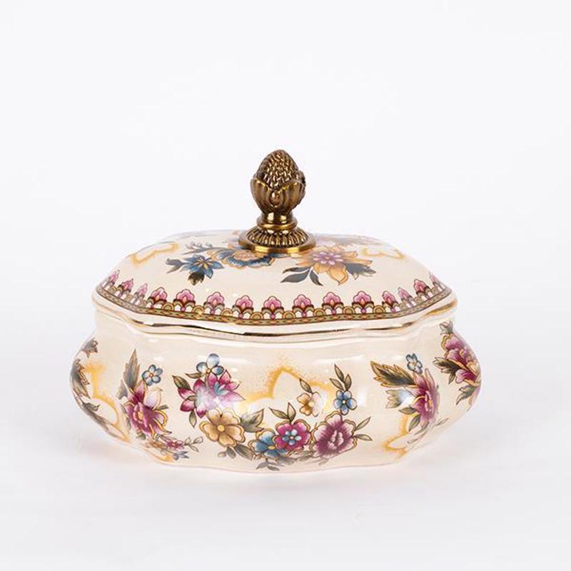 ESTHETI home - ΣΗΜΑΝΤΙΚΟ: Σε περίπτωση διαφοράς τιμής από το κατάστημα ισχύει παντα και μόνο η τιμή του καταστήματος ESTHETI home Φοντανιέρα Πορσελάνης Λευκή με Χρυσά Λουλο