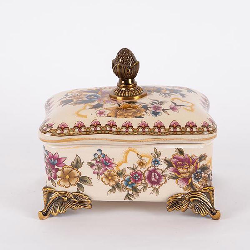 ESTHETI home Διακοσμητικό Κουτί Πορσελάνης Λευκό/Χρυσό 