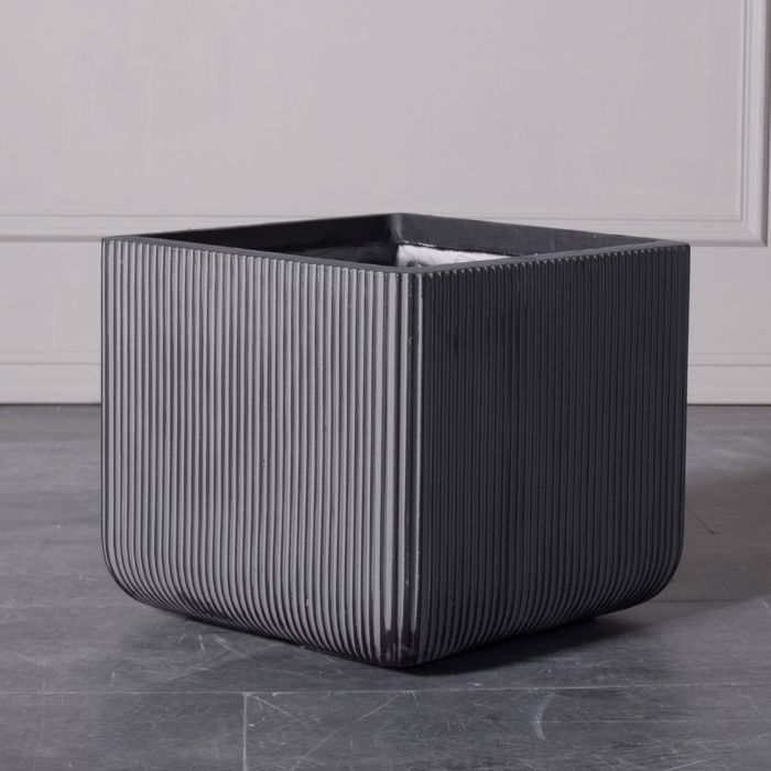 Supergreens Γλάστρα Πήλινη Τετράγωνη ''Stripe'' Γκρι Large 37x37x33cm C-9940-8 Supergreens Gastra Pilini Tetragni ''Stripe'' Ggri Large 37x37x33cm C-9940-8