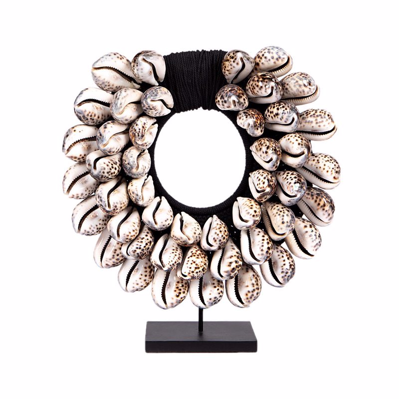 Supergreens - ΣΗΜΑΝΤΙΚΟ: Σε περίπτωση διαφοράς τιμής από το κατάστημα ισχύει παντα και μόνο η τιμή του καταστήματος Supergreens Διακοσμητικό Κολιέ Κοχύλι σε Σταντ Καφέ 40x