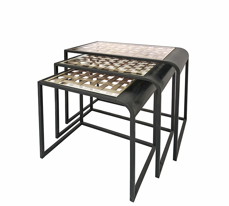 Agiovlasitishome - ΣΗΜΑΝΤΙΚΟ: Σε περίπτωση διαφοράς τιμής από το κατάστημα ισχύει παντα και μόνο η τιμή του καταστήματος Τραπέζι Ζιγκόν Μεταλλικό/Γυάλινο με Σχέδιο Ψάθα 60x37x5